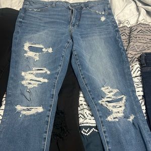I’m selling these four jeans $15 each or throw your best offer